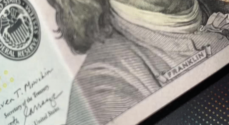 How to Spot Fake $100 Bills